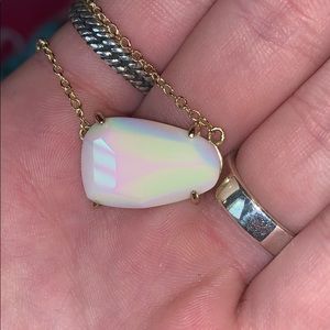 Kendra Scott Isla White Iridescent Necklace
